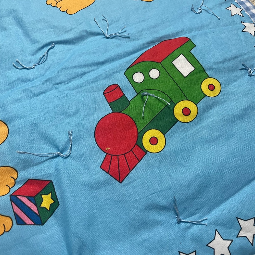 Handmade Spot the Dog Blue Quilt Train Ball Kite - Picture 7 of 11